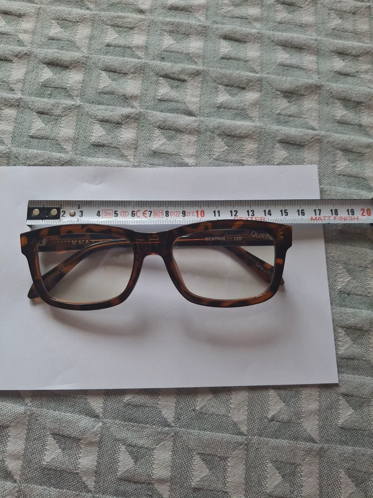 Lunettes QUAY verres neutres